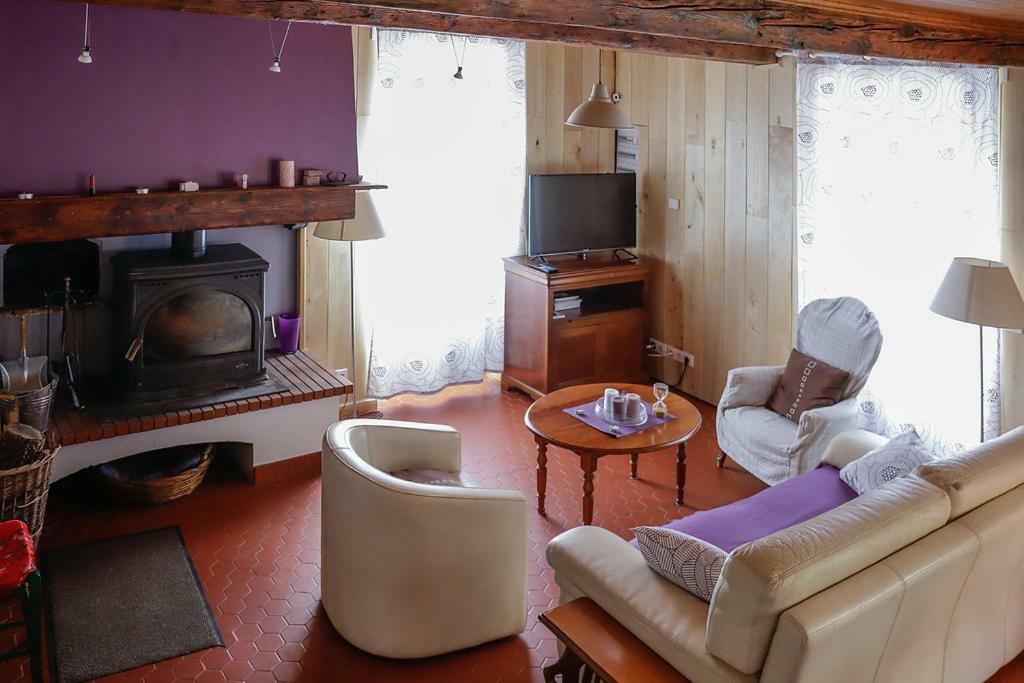 Maison Du Coue Pyrenees Mourtis Gite Pour 2 A 12 Pers Sengouagnet Exterior photo